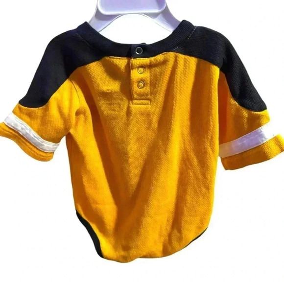 NHL authentic Boston Bruins 12 mo hockey jersey/onesie. Discount w bundling! - Picture 6 of 6